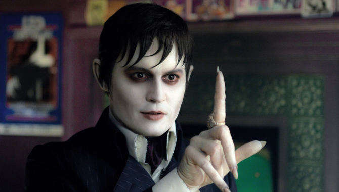 film review: Dark Shadows (2012)